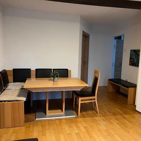 Ubytování v soukromí Monteurwohnungen Schuster