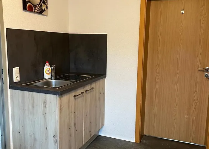 Homestay szállás Monteurwohnungen Schuster *